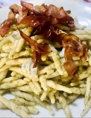 Ricetta Strozzapreti pesto, gorgonzola e speck di marcello.colizzi