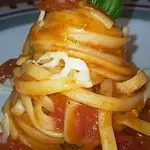 Ricetta Linguine con Pomodori Datterini & Scamorza Affumicata
