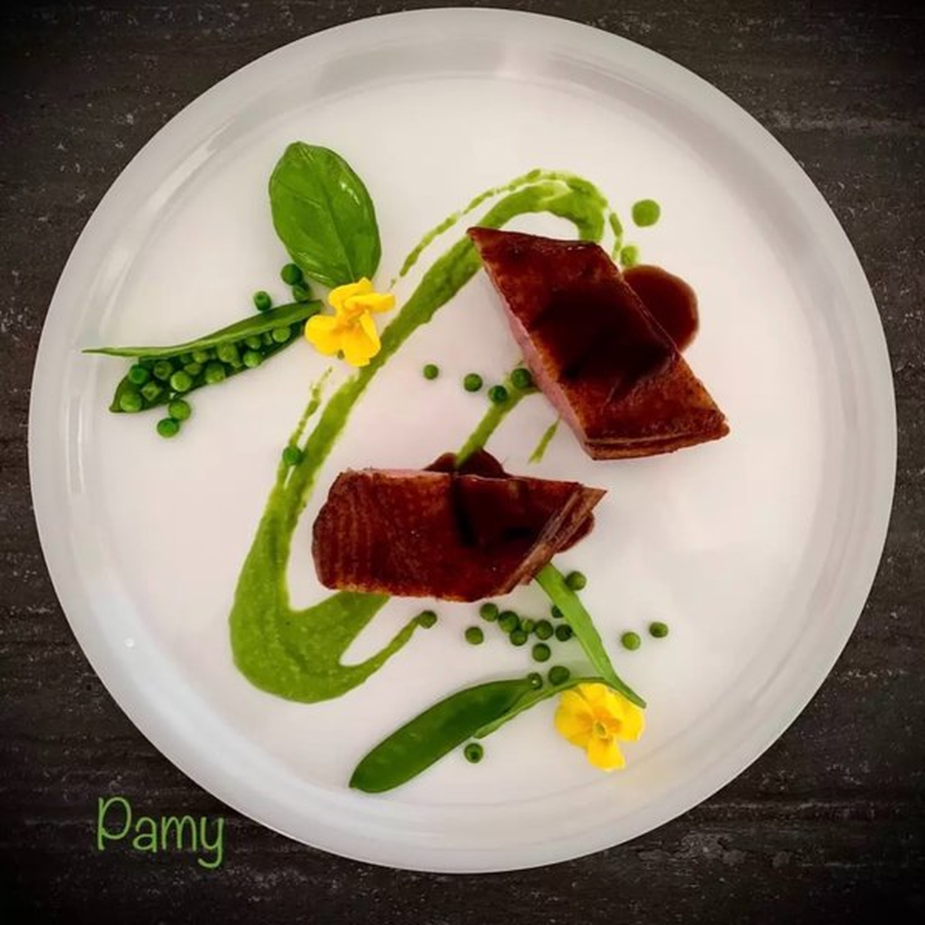 Anatra glassata all'aceto balsamico e miele