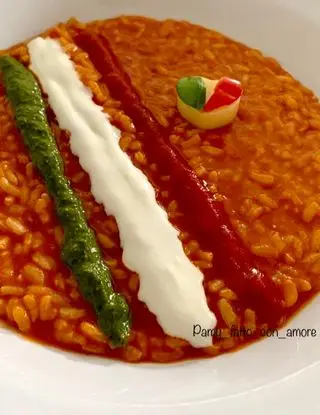 Ricetta 25 Aprile🇮🇹 Risotto al pomodoro, pesto di basilico, crema di burrata... di c77pamy