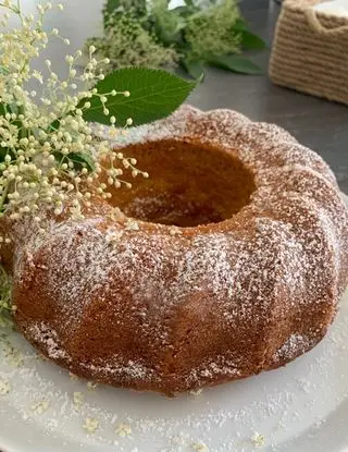 Ricetta Ciambella soffice ai fiori di sambuco di c77pamy