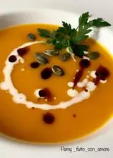 Ricetta VELLUTATA DI ZUCCA CON SIDRO DI MELE E GOCCE DI ACETO BALSAMICO
