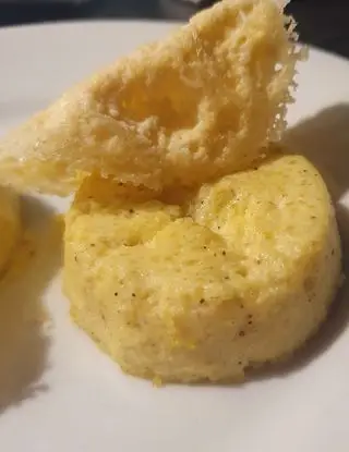 Ricetta Flan al formaggio con cialda croccante di Parmigiano. di GiusY