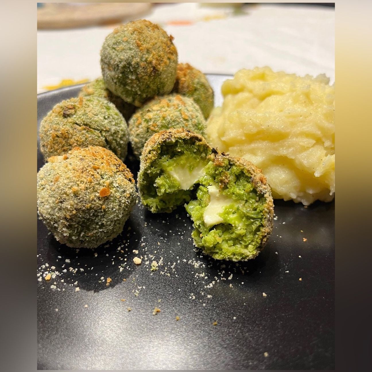 POLPETTE DI PISELLI RIPIENE 🧆