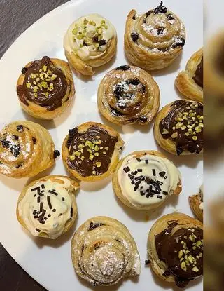 Ricetta GIRELLE DOLCI CON UVETTA di Jade.sKitchen