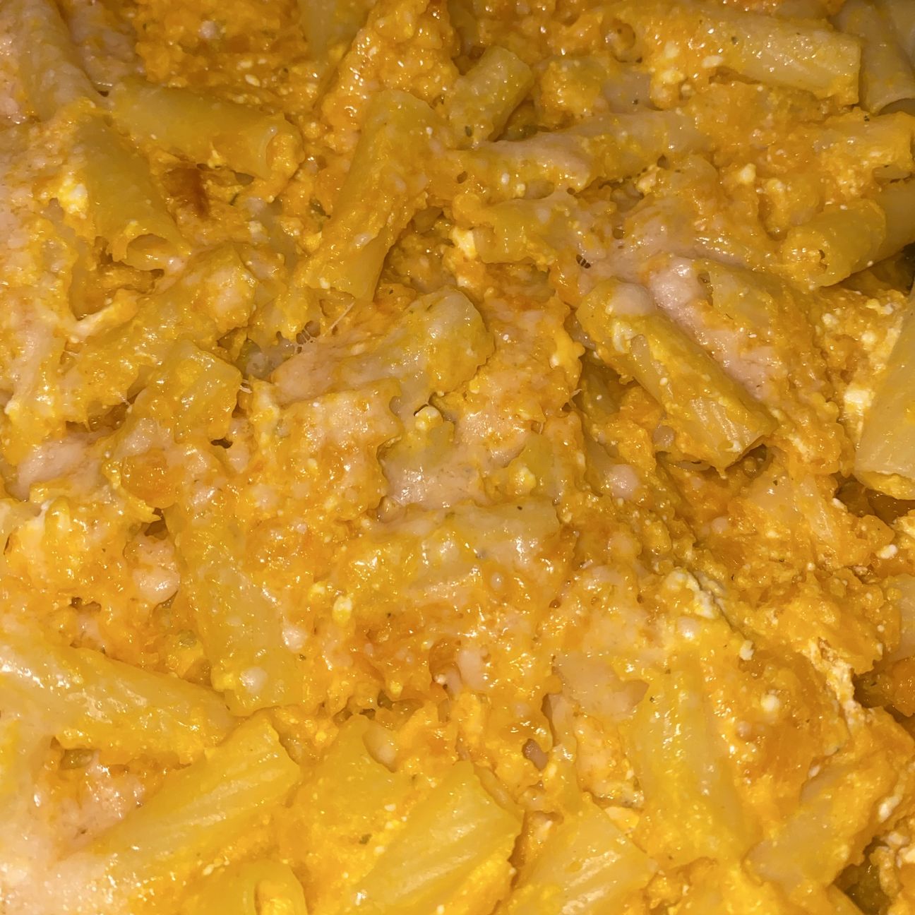 Pasta al forno con zucca e feta