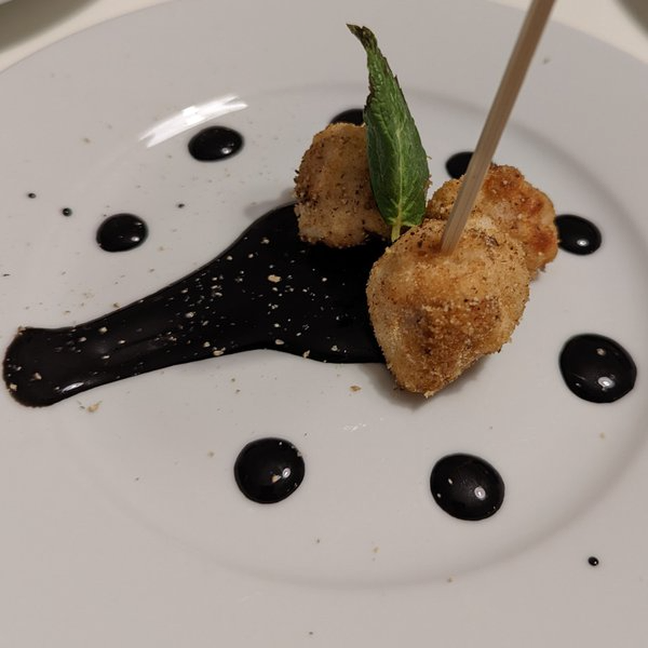 Polpette di seppia nel loro nero agrumato