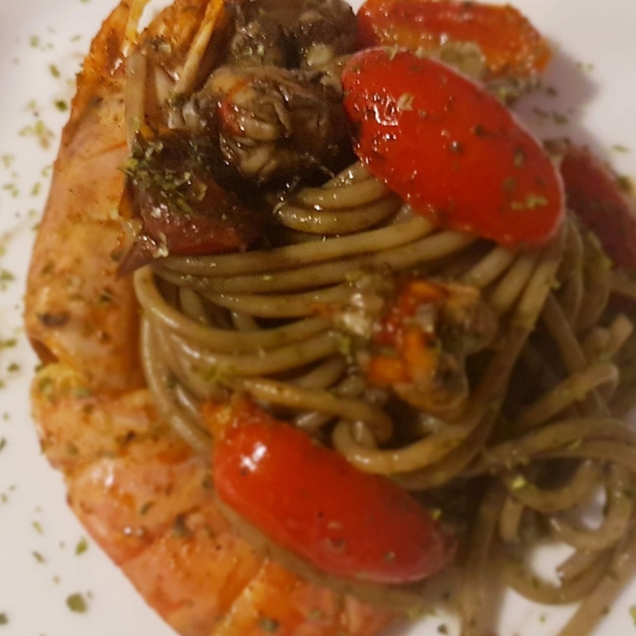Spaghetti integrali, Gamberone argentino e pomodorini