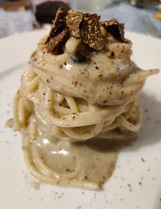 Ricetta Spaghettoni cacio e pepe tartufati di Dok