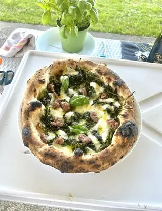 Ricetta Pizza salsiccia e friarielli di fortunellodangelo