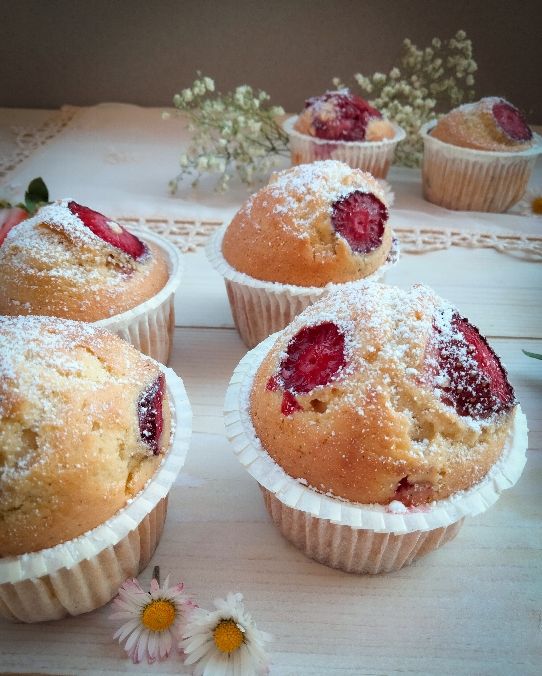 Muffin alle fragole e mirtilli