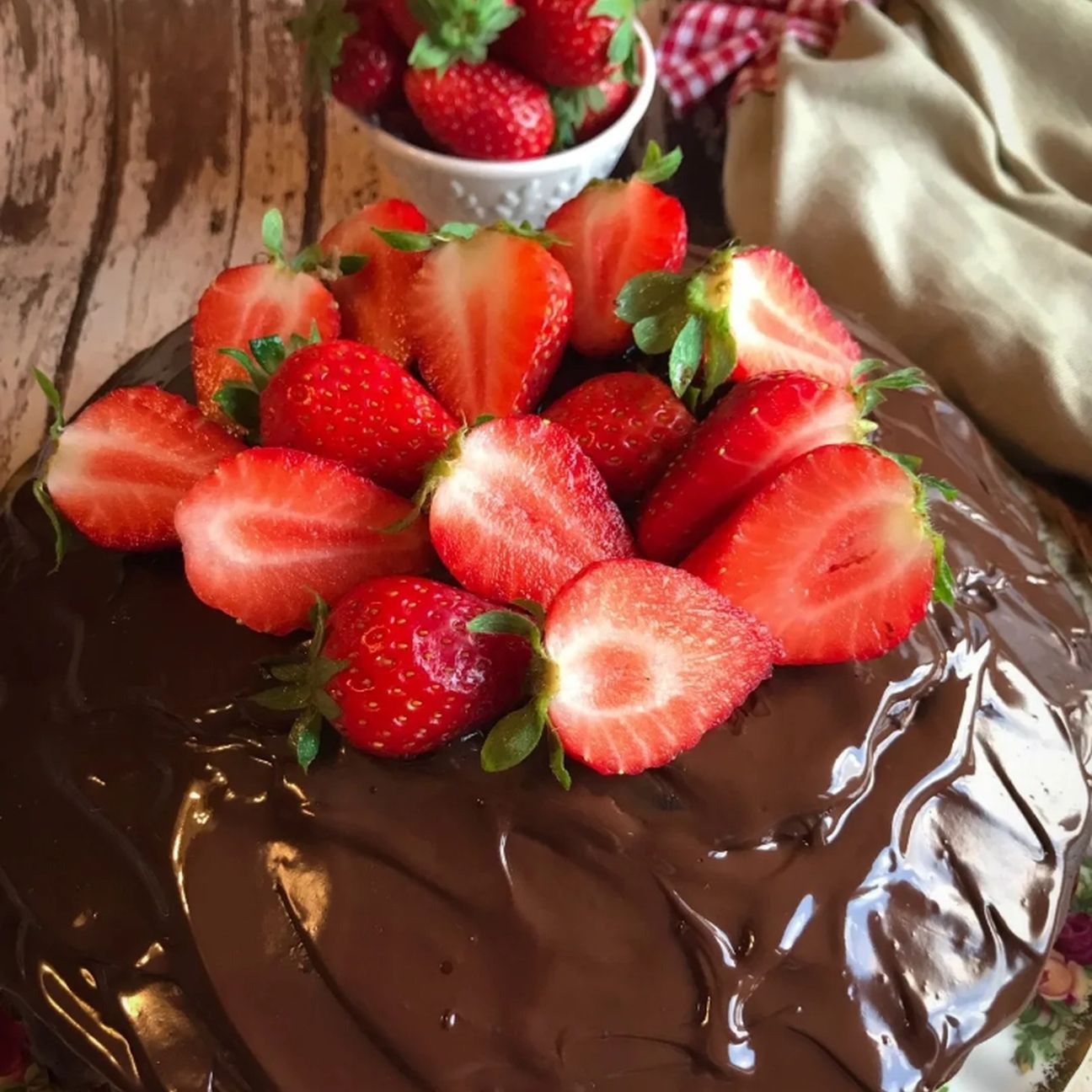 Torta al cioccolato e fragole 🍓🤎