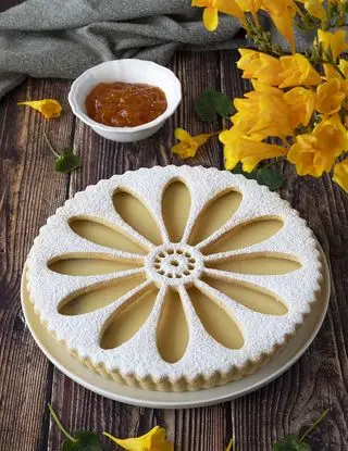 Ricetta Crostata moderna con ganache al cioccolato bianco e confettura di albicocche di cuoredisedano