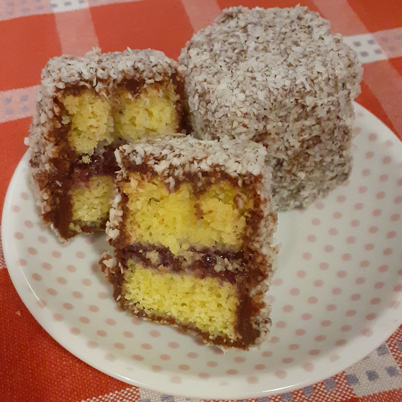 LAMINGTON AUSTRALIANI