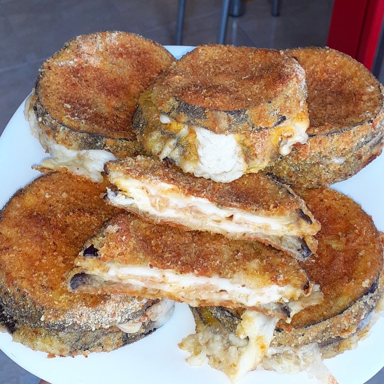 Cotolette di melanzane con Filante e prosciutto cotto