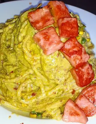 Ricetta Spaghetti Con Pesto di Pistacchio e Mortadella Croccante di lericettedimarygio