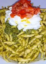 Ricetta Trofie Con Pesto di Basilico, Ricotta e Tartare di Salmone