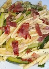 Ricetta Cortecce Con Zucchine, Filetti di Tonno e Speck