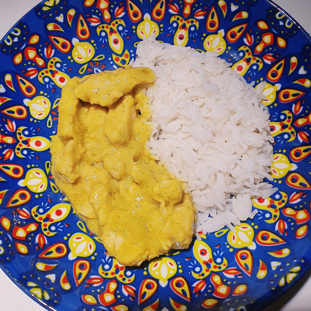 Pollo al curry con latte di cocco 🥥