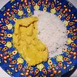 Ricetta Pollo al curry con latte di cocco 🥥