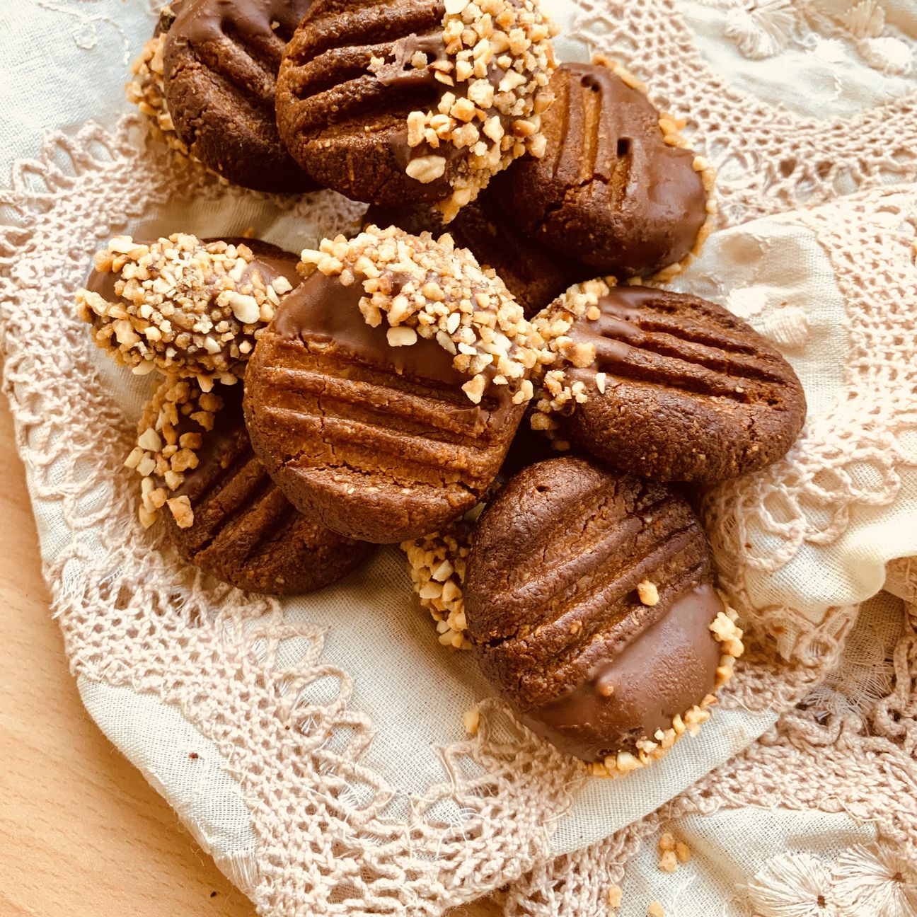 Biscotti al Burro di Arachidi con 3 ingredienti