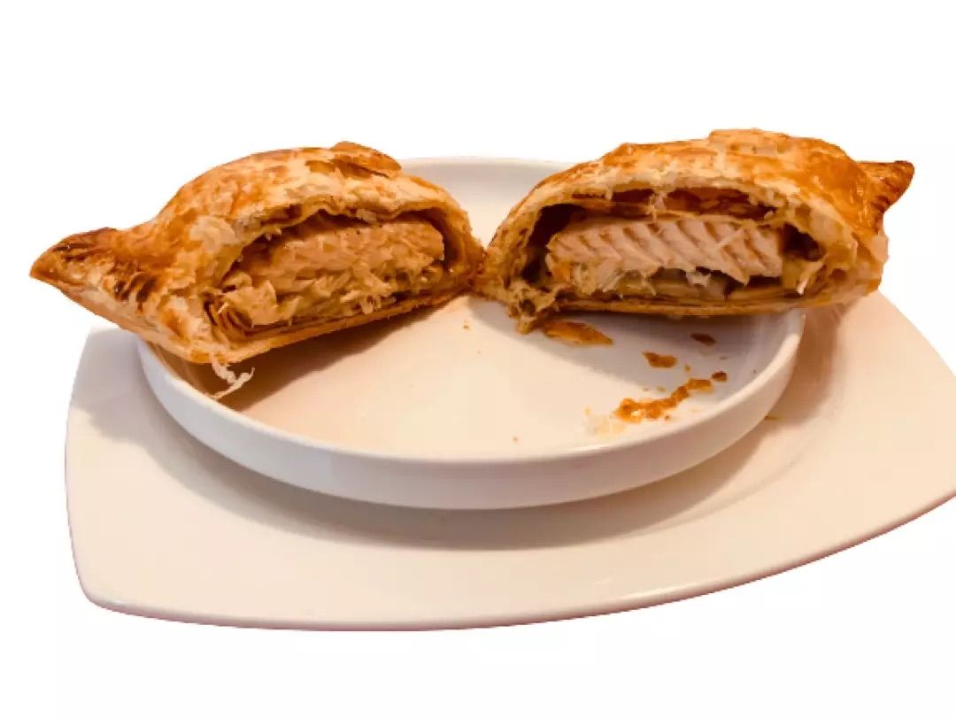 Salmone alla Wellington
