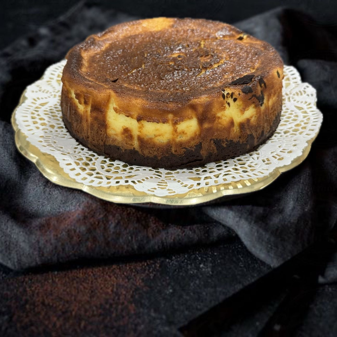 Brownie Basque Cheesecake