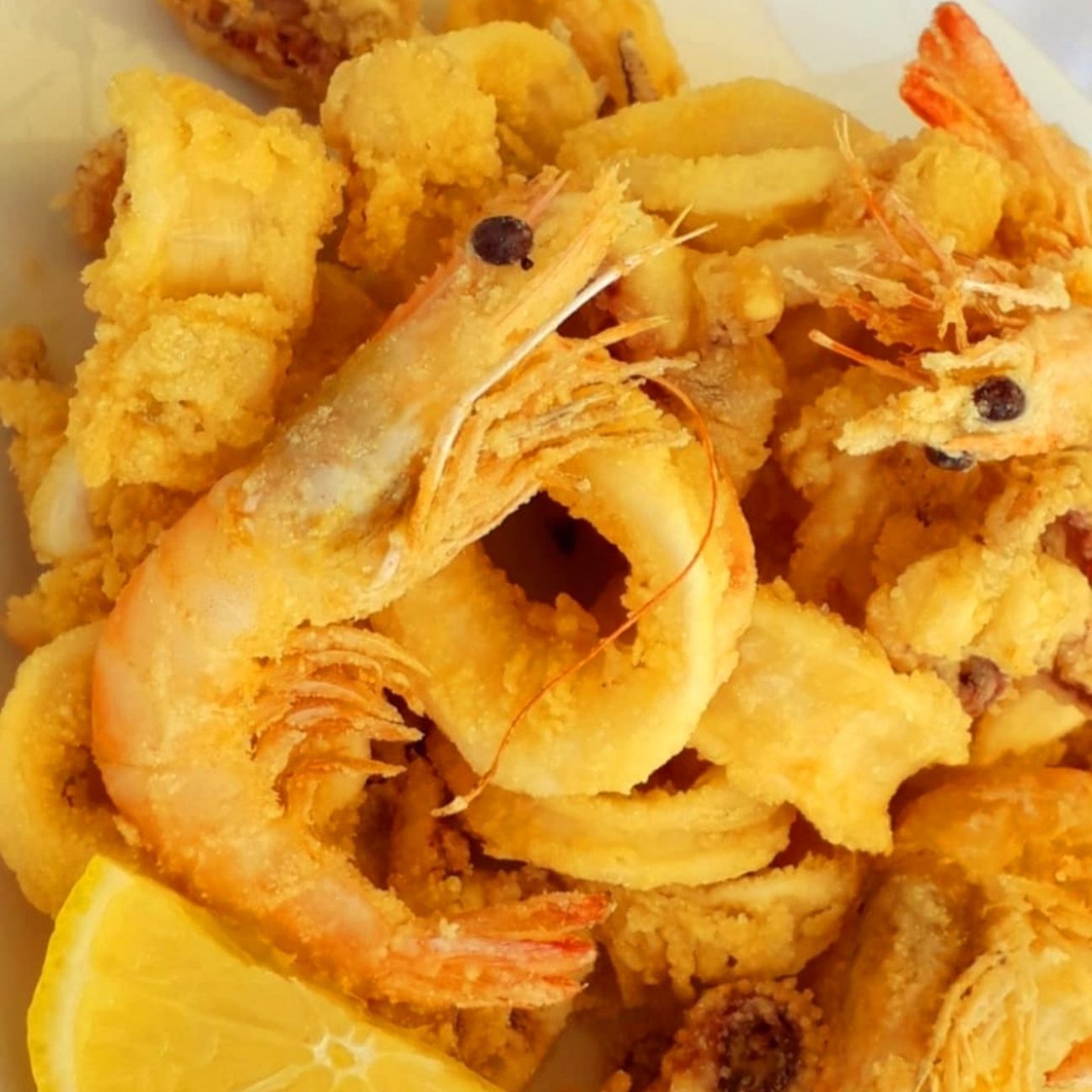 Frittura di calamari e gamberi
