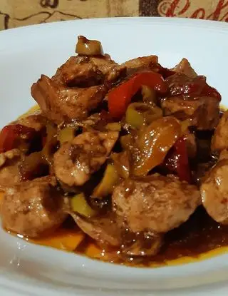 Ricetta Pollo con peperoni e olive....umami  di ledelizieditizy