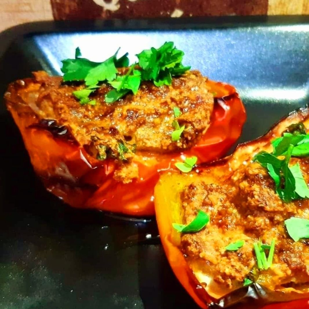 Peperoni ripieni al profumo d'oriente