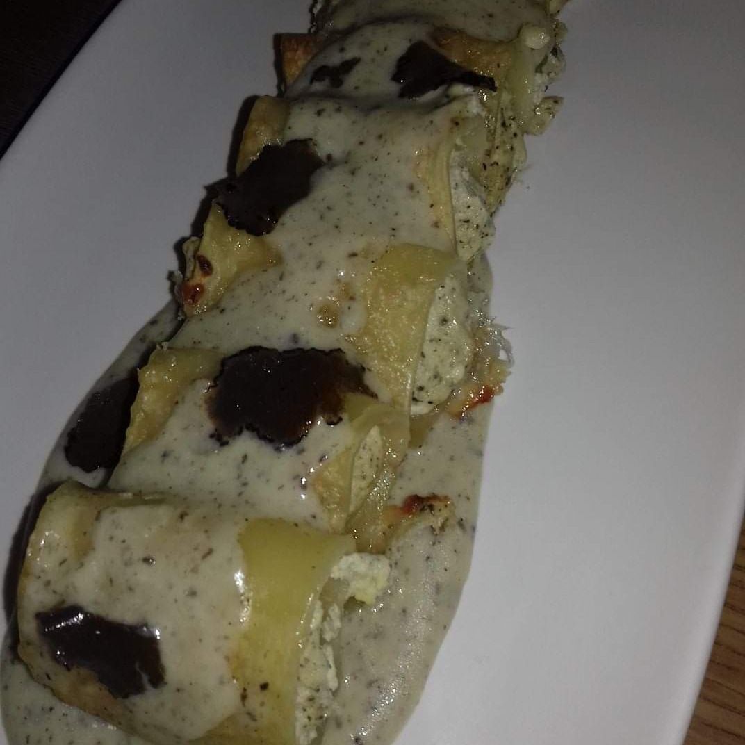 Paccheri al tartufo e ricotta e sentori di gorgonzola