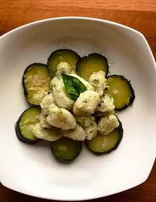 Ricetta Gnocchi di patate in crema di zucchine. di elide01