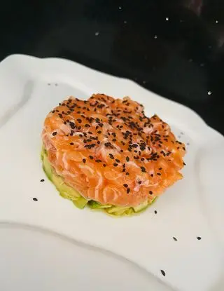 Ricetta Tartare di salmone e avocado di unaforchettadigitale