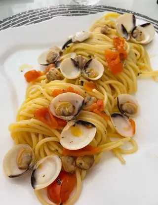 Ricetta Spaghetti alle vongole di unaforchettadigitale