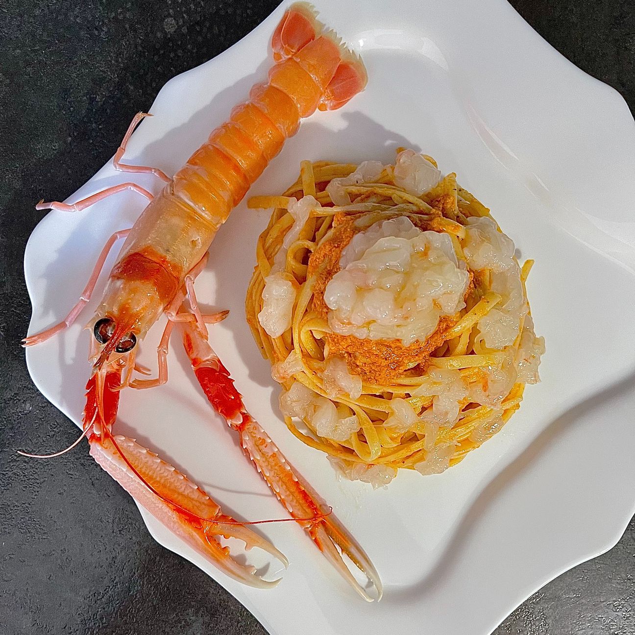 Linguine alla crema di scampi con tartare