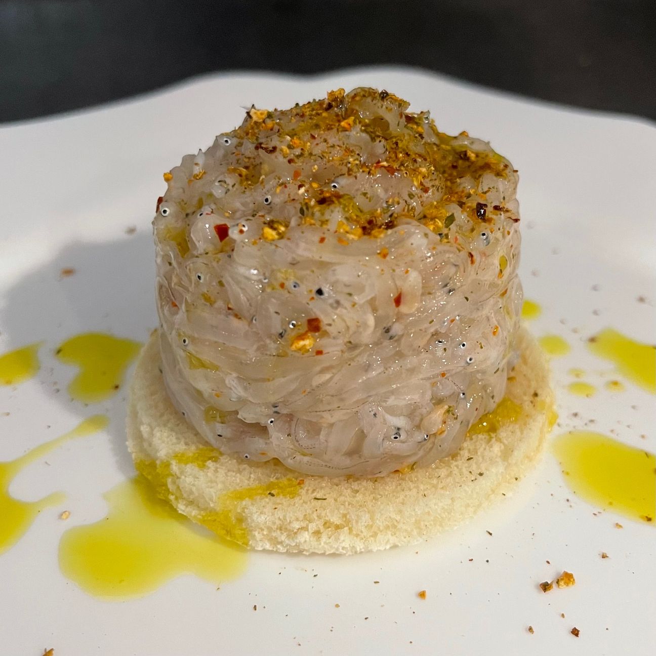 Toast con crudo di rossetti