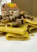 Ricetta Paccheri ragù di cinghiale e porcini (bianco)