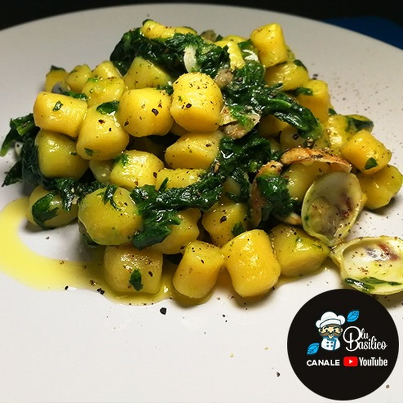 Gnocchetti con broccoletti e vongole