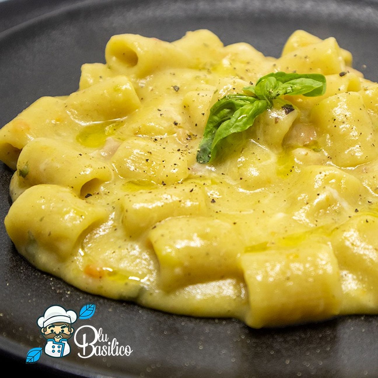 Pasta patate e provola