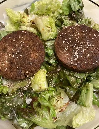 Ricetta Burger vegani con un ingrediente insolito di ospitevegetariano