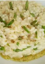 Ricetta Risotto con asparagi su crema di porro e topinambur