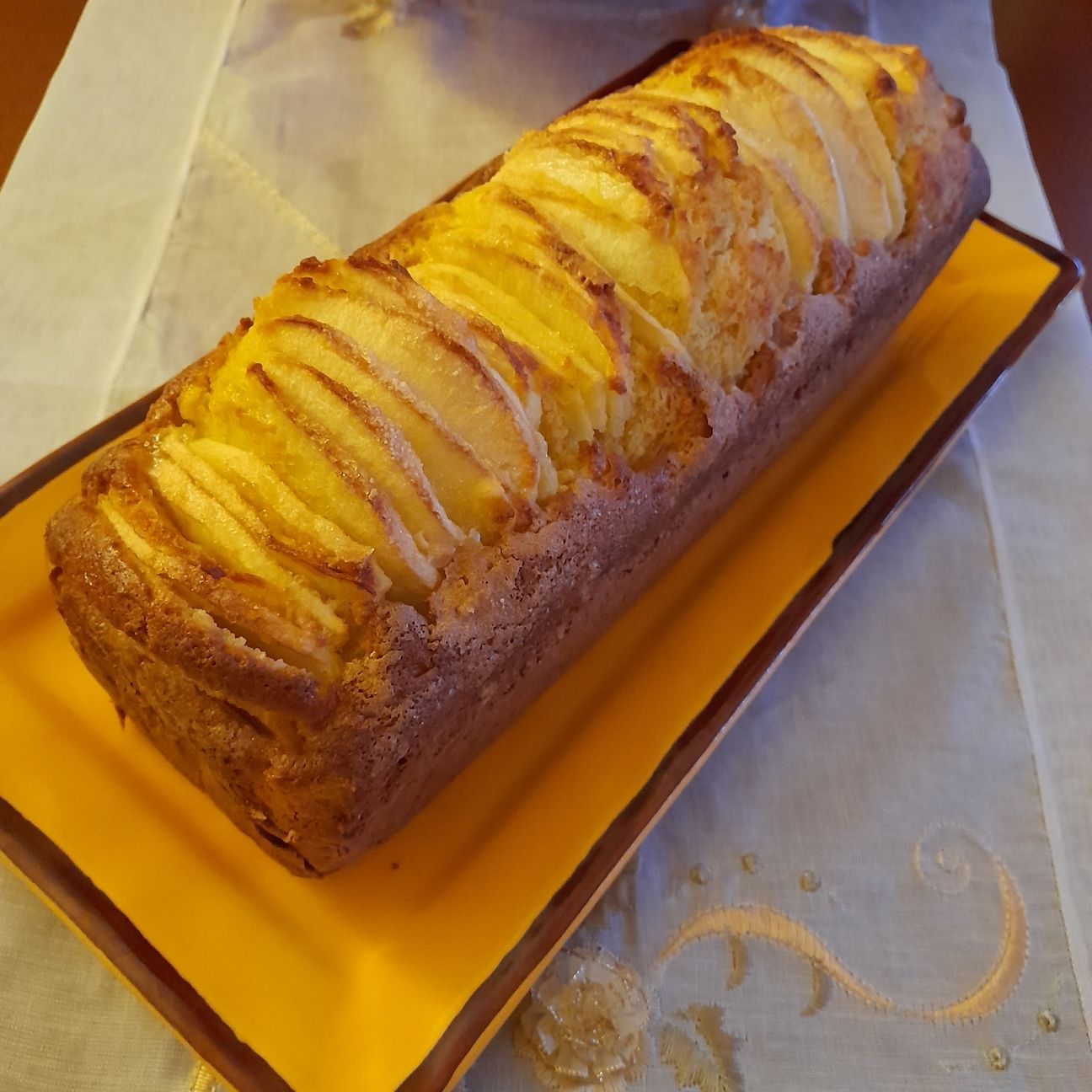 Plumcake arancia, mela e cannella