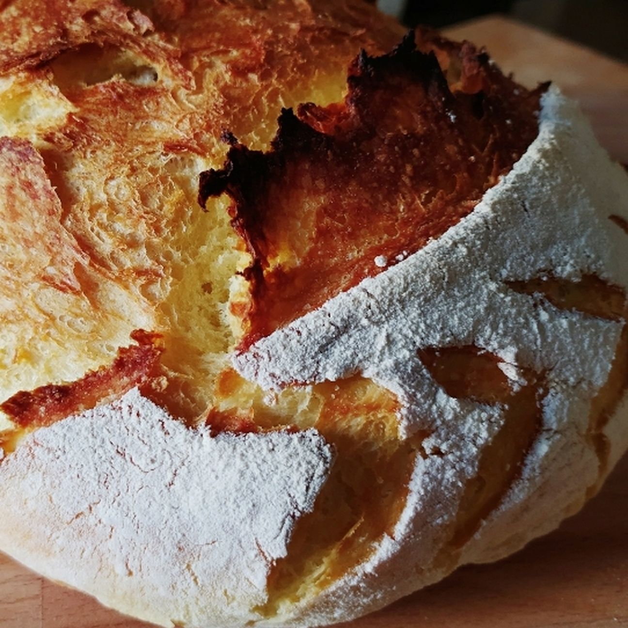 Pagnotta di pane di semola di grano duro rimacinata