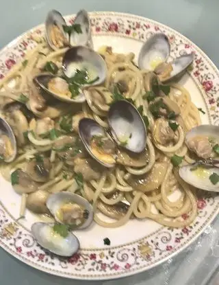 Ricetta Spaghettoni quadri con vongole veraci e funghi 🍄 freschi di gelfomarco
