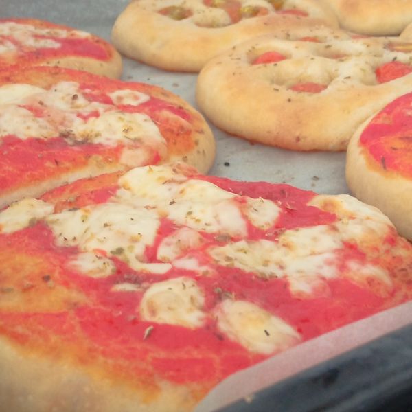 Pizzette Soffici Con Patate Nell Impasto Al Ta Cucina Angela