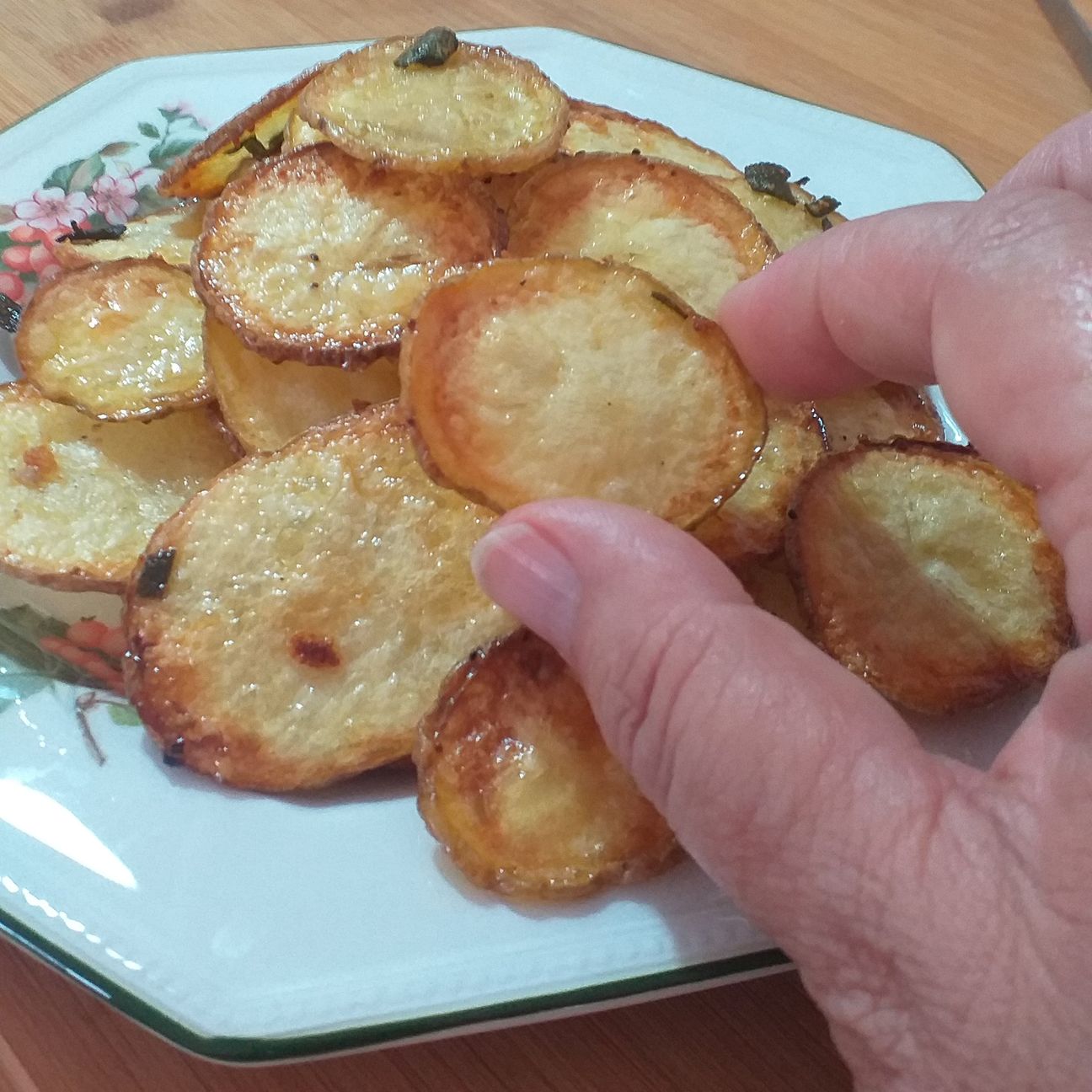Patatine chips cotte in forno