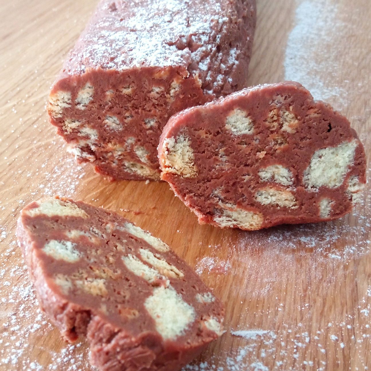 Salame di cioccolato con soli 3 ingredienti