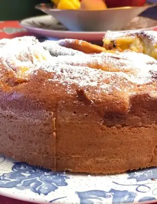 Ricetta Ciambella della nonna con ripieno cremoso... di angela876