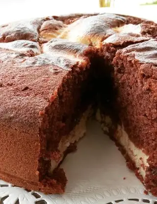 Ricetta Torta cioccolatosa con cuore morbido di ricotta....🤗 di angela876