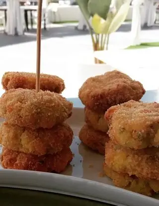 Ricetta Polpette di zucchine e ricotta cotte in forno di angela876